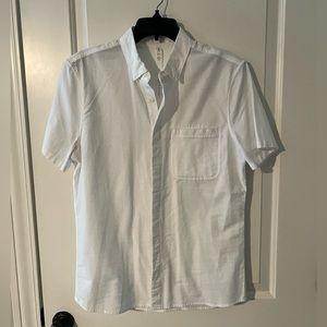 men’s lululemon button down shirt, white
